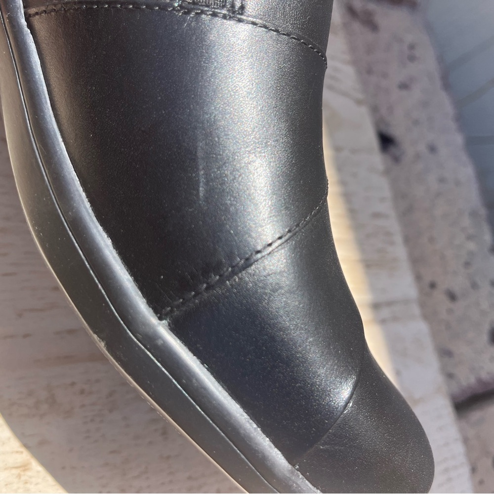 Clarks May Marigold slip-on loafers 9.5 wide - Picture 8 of 12